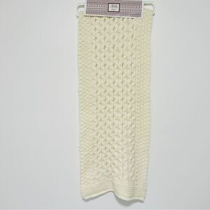 NWT Jingles & Joy Ivory Cream Knit Sweater Like Table Runner 6’ Christmas